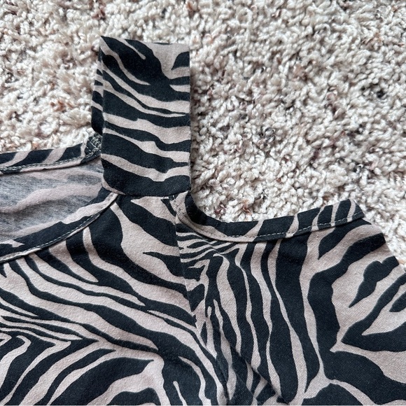 Vintage Y2K Alloy Zebra Print Cold Shoulder Long Sleeve Top Women’s Size Small - Picture 7 of 16